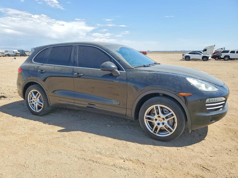 Photo 4 from auction – 2014 PORSCHE CAYENNE with VIN WP1AA2A20ELA09556