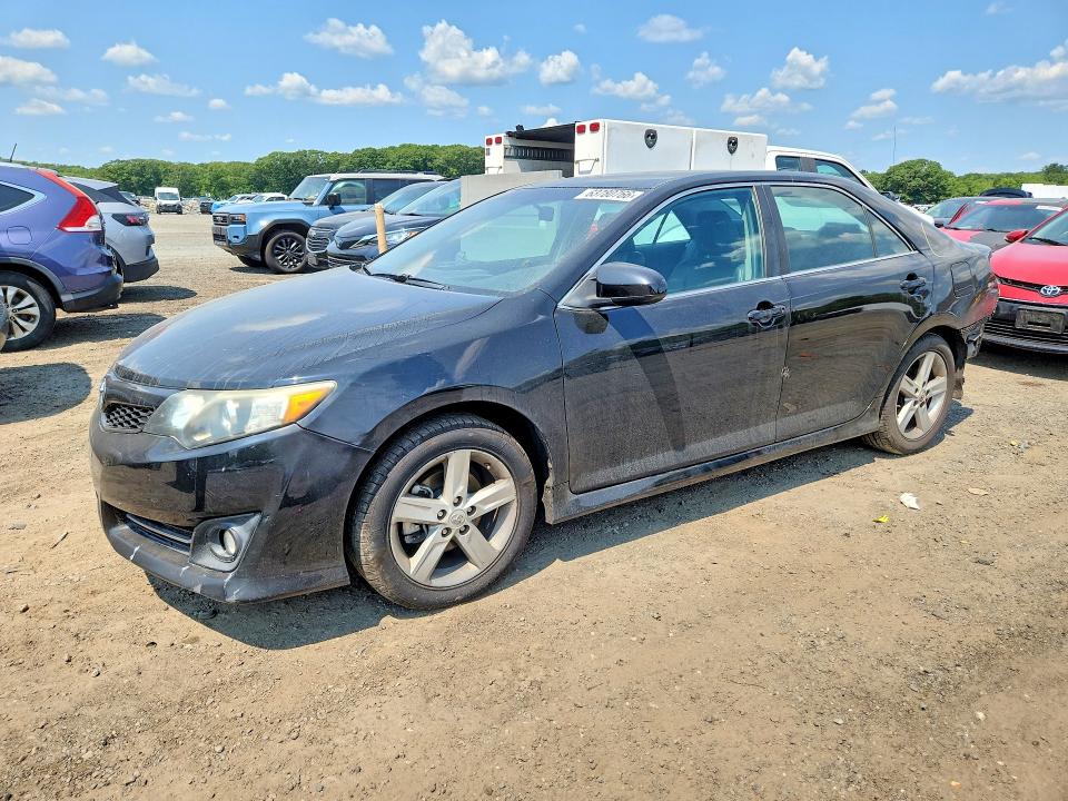 TOYOTA CAMRY 2014 with VIN 4T1BF1FK1EU392262 - Photo from auction