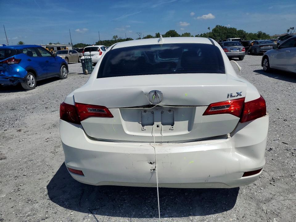 Photo 6 from auction – 2015 ACURA ILX with VIN 19VDE1F34FE000831
