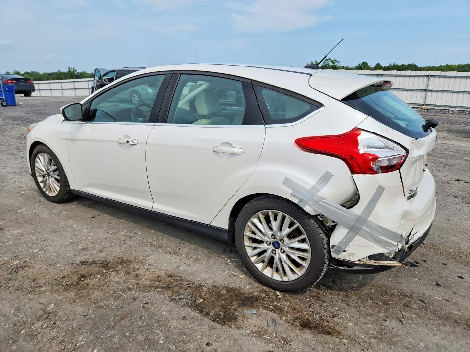 Photo 2 from auction – 2015 FORD FOCUS with VIN 1FADP3N23FL228547