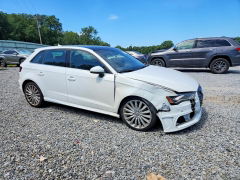 Zdjęcie 4 z aukcji – 2016 AUDI A3 z VIN WAUTPBFFXGA118154