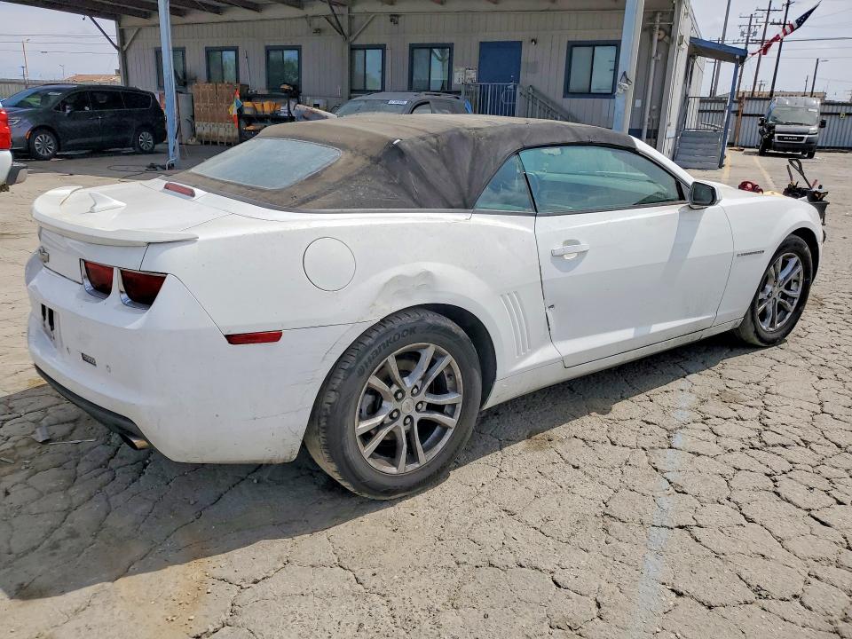 Photo 3 from auction – 2013 CHEVROLET CAMARO with VIN 2G1FB3D30D9109654
