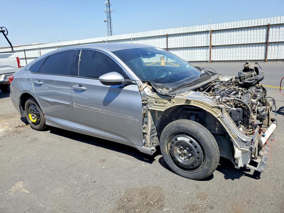 Photo 4 from auction – 2018 HONDA ACCORD with VIN 1HGCV1F17JA084934