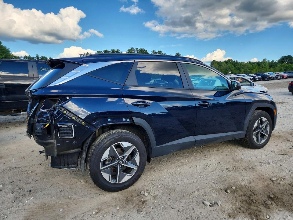 Photo 3 from auction – 2025 HYUNDAI TUCSON with VIN KM8JCDD17SU342882