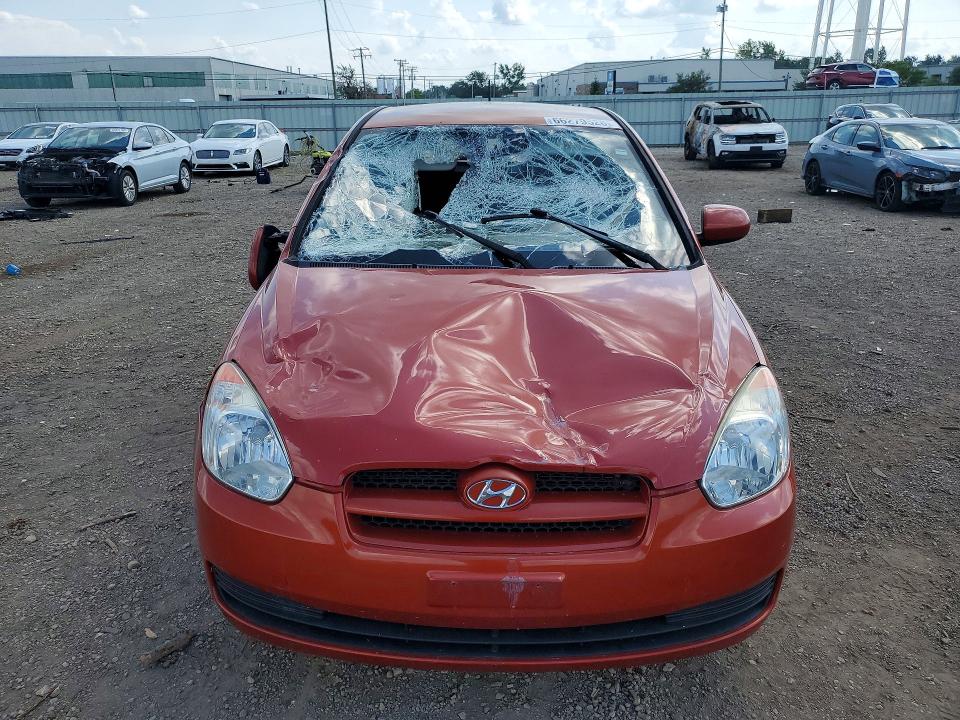 Photo 5 from auction – 2010 HYUNDAI ACCENT with VIN KMHCM3AC1AU158199