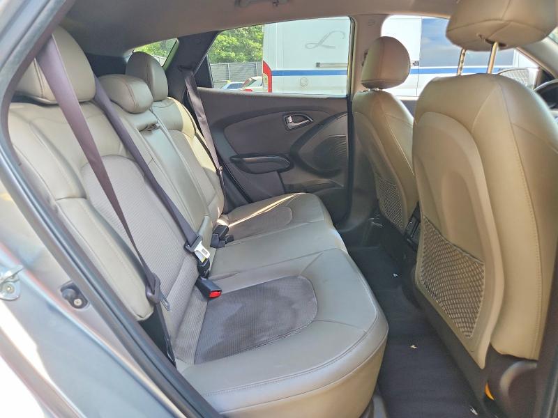 Photo 11 from auction – 2014 HYUNDAI TUCSON with VIN KM8JU3AG2EU941077