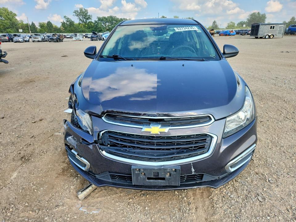 Photo 5 from auction – 2015 CHEVROLET CRUZE with VIN 1G1PC5SB3F7268874