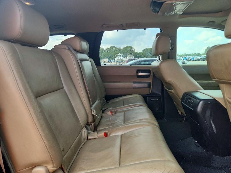 Photo 11 from auction – 2016 TOYOTA SEQUOIA with VIN 5TDJW5G12GS145465