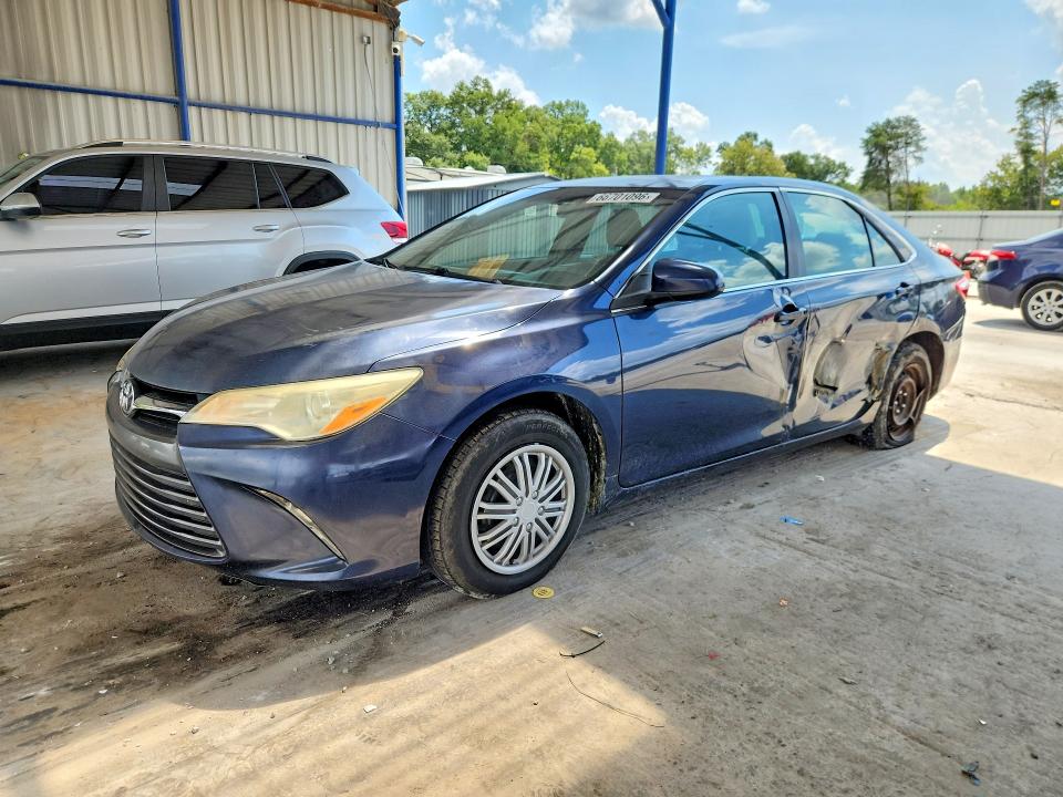 2015 TOYOTA CAMRY - Търг №66701096