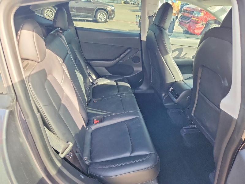 Photo 10 from auction – 2022 TESLA MODEL Y with VIN 7SAYGDEE0NF338598