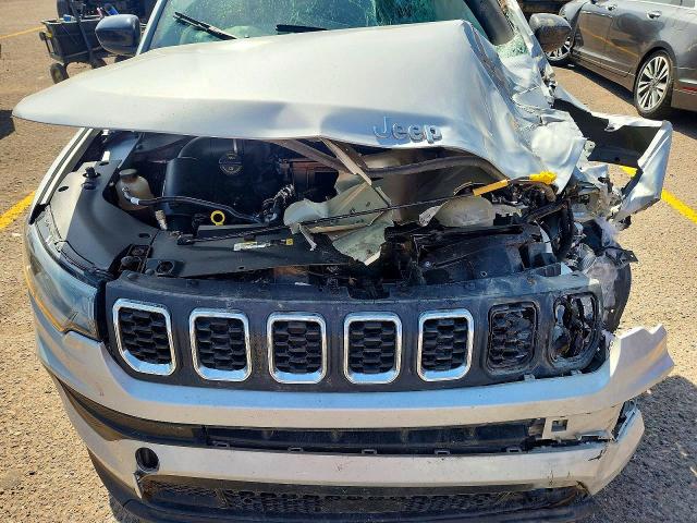 Photo 12 from auction – 2024 JEEP COMPASS with VIN 3C4NJDAN9RT158485