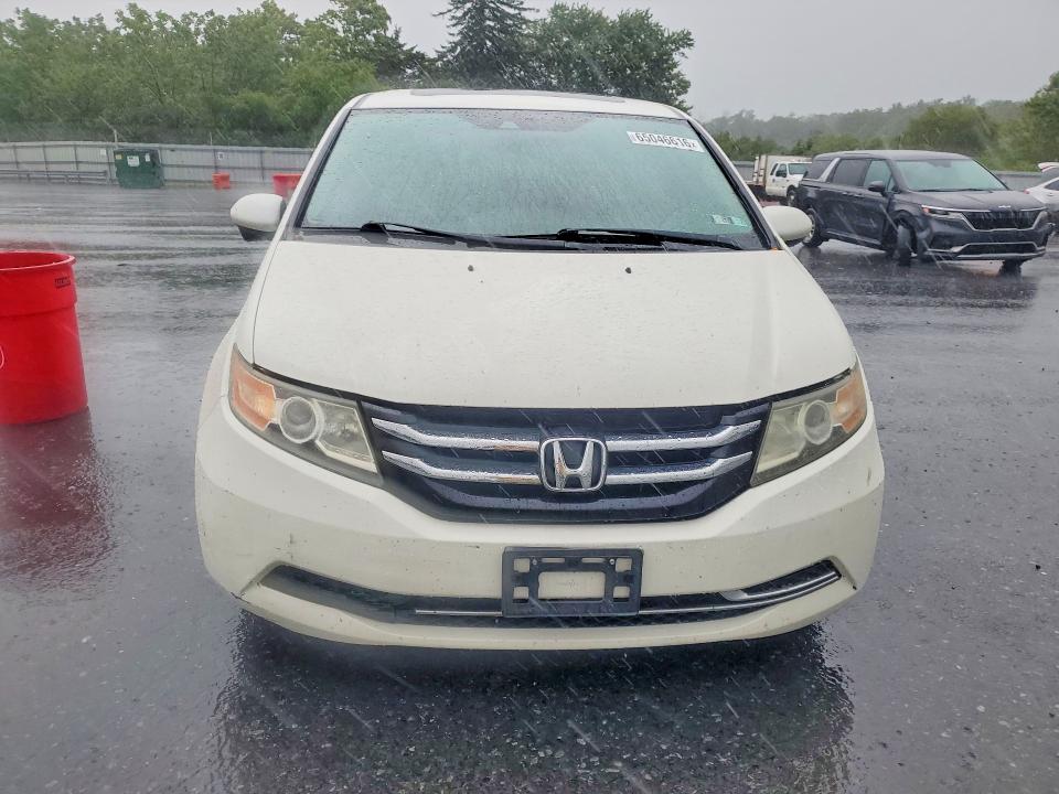 Photo 5 from auction – 2014 HONDA ODYSSEY with VIN 5FNRL5H68EB033700
