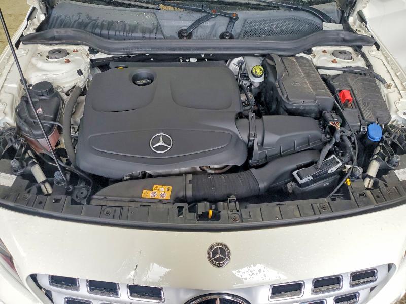 Photo 11 from auction – 2018 MERCEDES-BENZ GLA with VIN WDCTG4GB6JJ435294