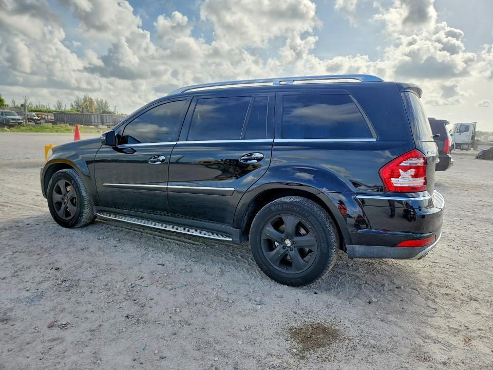 Photo 2 from auction – 2012 MERCEDES-BENZ GL with VIN 4JGBF7BE1CA785843