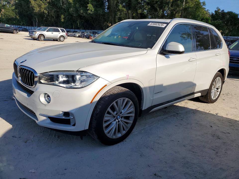 BMW X5 2016 with VIN 5UXKR0C58G0S89935 - Photo from auction