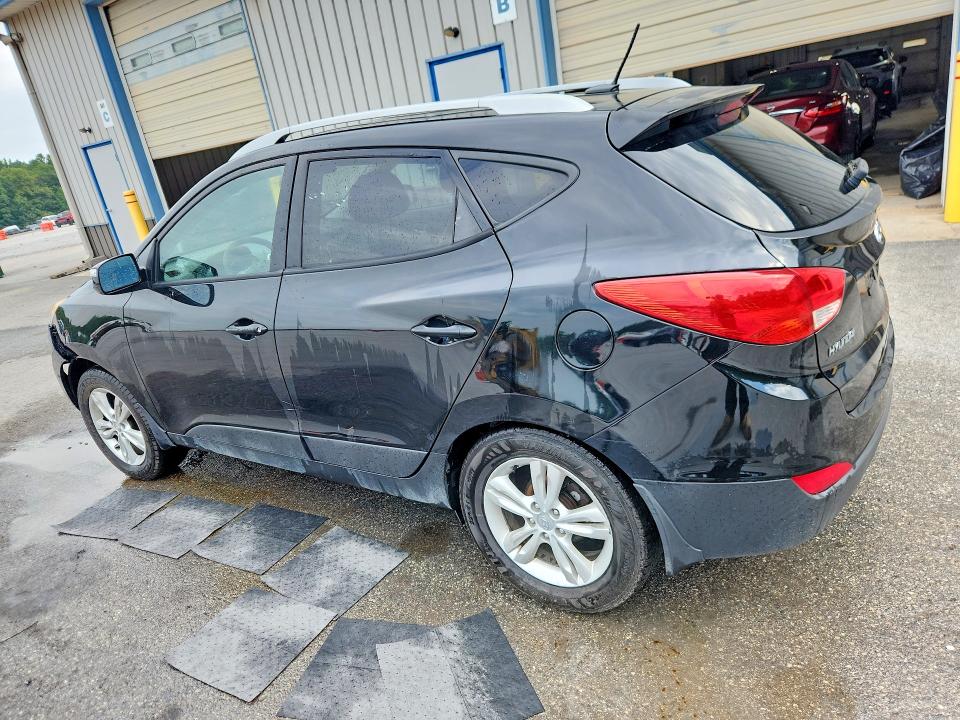 Photo 2 from auction – 2013 HYUNDAI TUCSON with VIN KM8JU3AC7DU715161