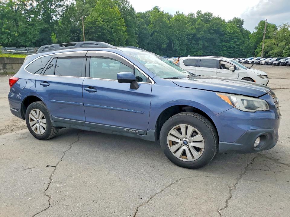 Photo 4 from auction – 2015 SUBARU OUTBACK with VIN 4S4BSACC1F3255581