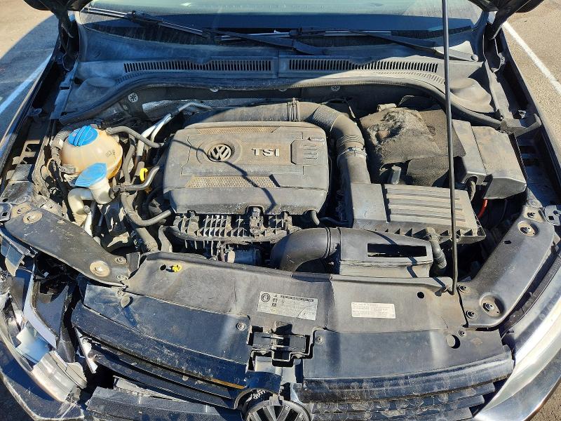 Photo 11 from auction – 2014 VOLKSWAGEN JETTA with VIN 3VWD17AJ2EM294565