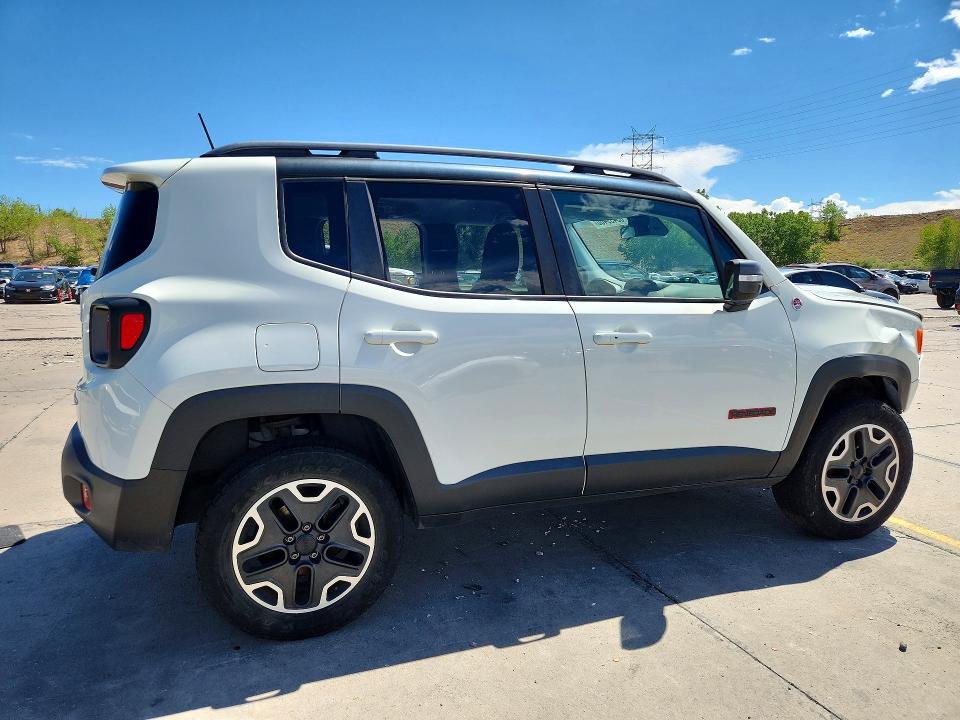 Photo 3 from auction – 2015 JEEP RENEGADE with VIN ZACCJBCT9FPB41499