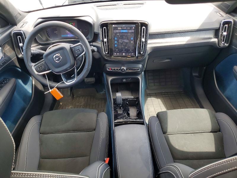 Photo 8 from auction – 2023 VOLVO C40 with VIN YV4ED3GMXP2044281