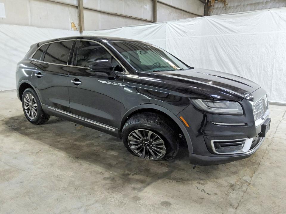 Photo 4 from auction – 2020 LINCOLN NAUTILUS with VIN 2LMPJ6K97LBL07615