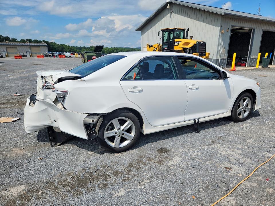 Photo 3 from auction – 2013 TOYOTA CAMRY with VIN 4T1BF1FK4DU272955