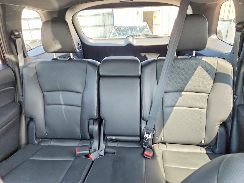 Photo 10 from auction – 2021 HONDA PASSPORT with VIN 5FNYF8H59MB017404