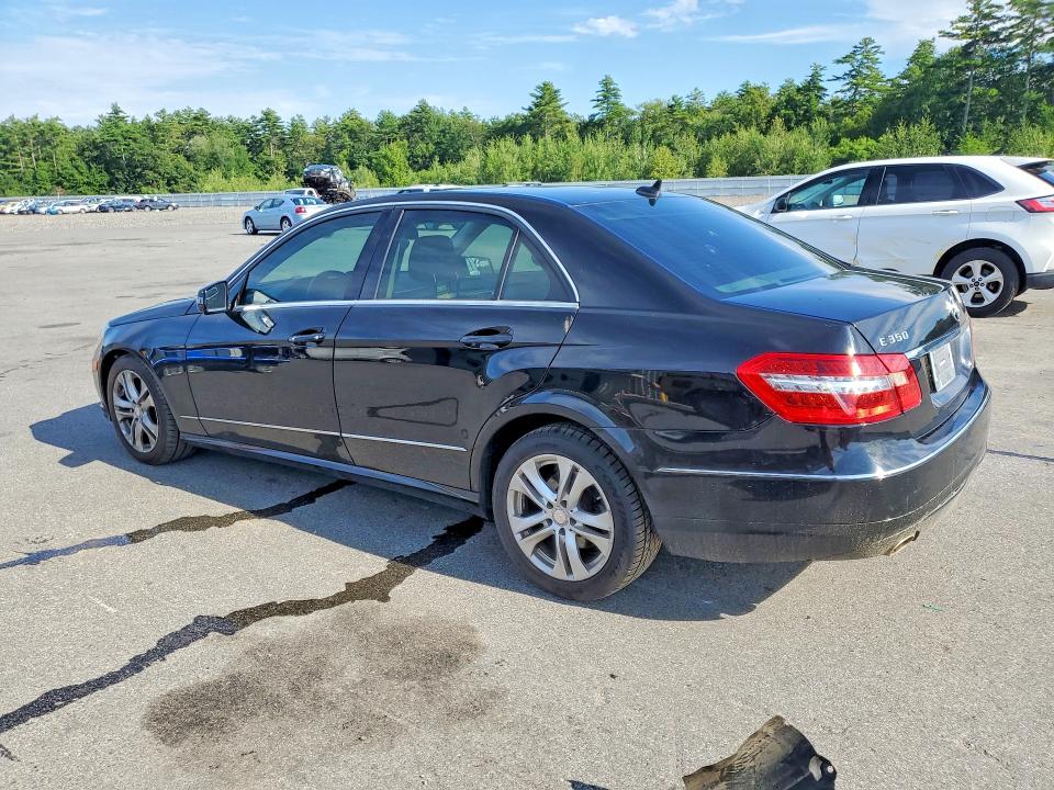 Photo 2 from auction – 2010 MERCEDES-BENZ E with VIN WDDHF8HB3AA190951