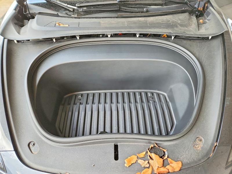 Photo 12 from auction – 2025 TESLA MODEL 3 with VIN 5YJ3E1EA8SF970236
