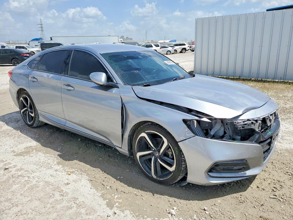 Photo 4 from auction – 2020 HONDA ACCORD with VIN 1HGCV1F34LA147282