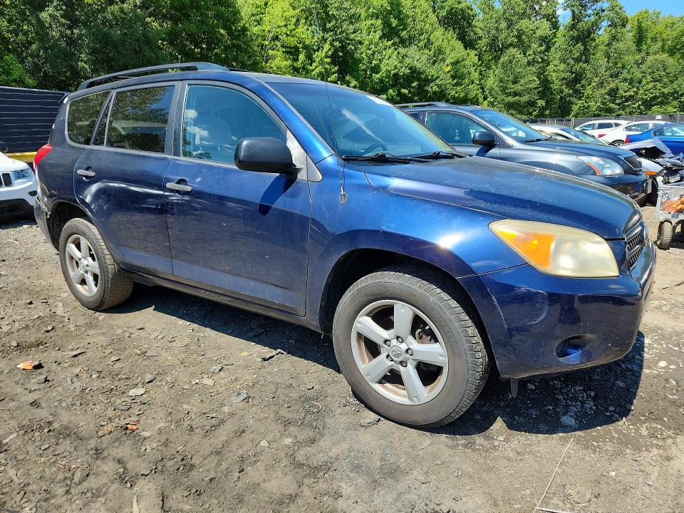 Photo 4 from auction – 2007 TOYOTA RAV4 with VIN JTMZK33V076004972