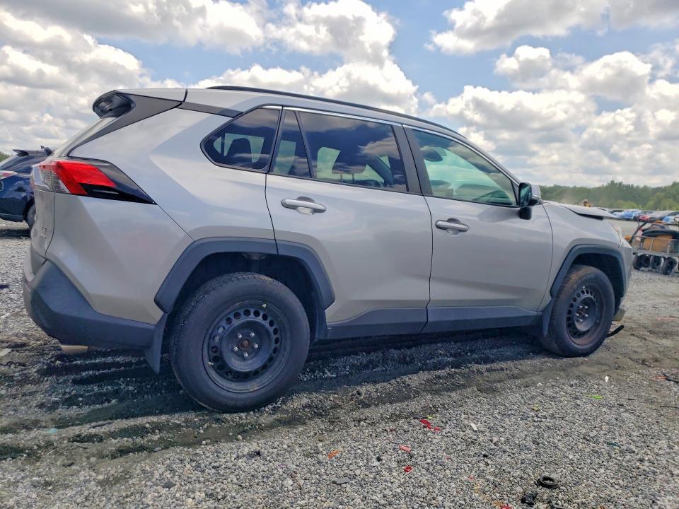 Photo 3 from auction – 2020 TOYOTA RAV4 with VIN 2T3G1RFV3LW085581