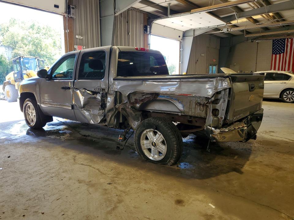 Photo 2 from auction – 2013 CHEVROLET SILVERADO with VIN 3GCPKSE70DG313643