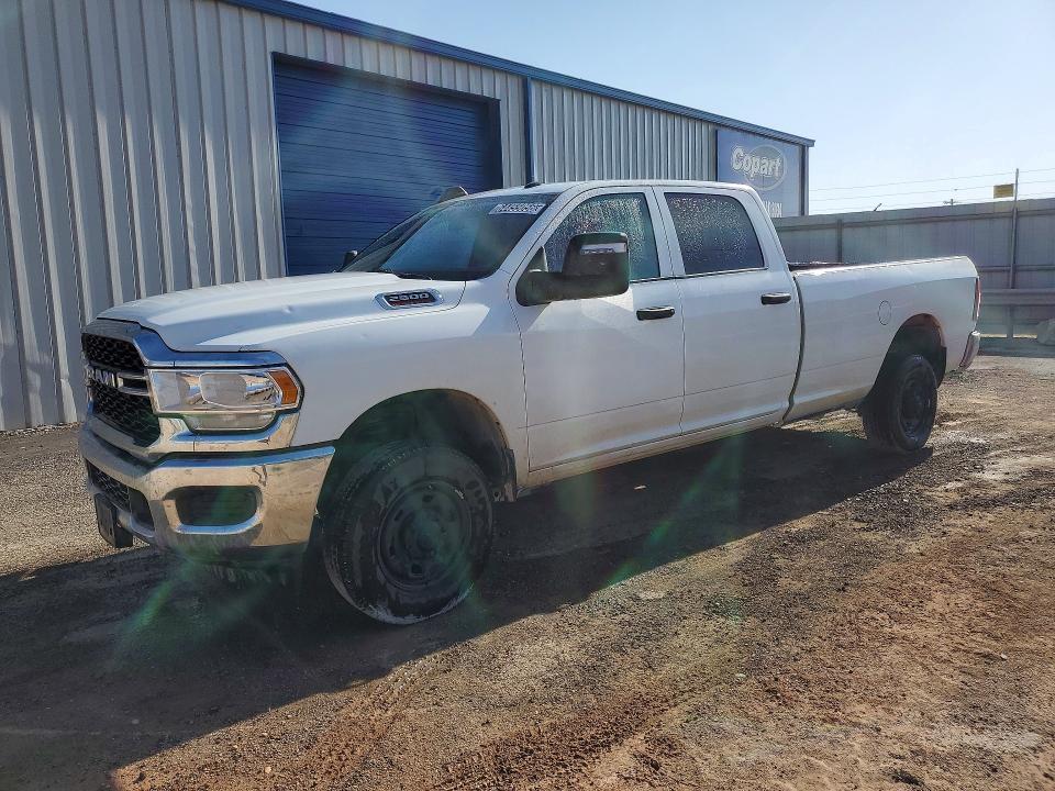 RAM 2500 2023 مع رقم تعريف المركبة 3C6UR5HJ4PG634264 - صورة من المزاد