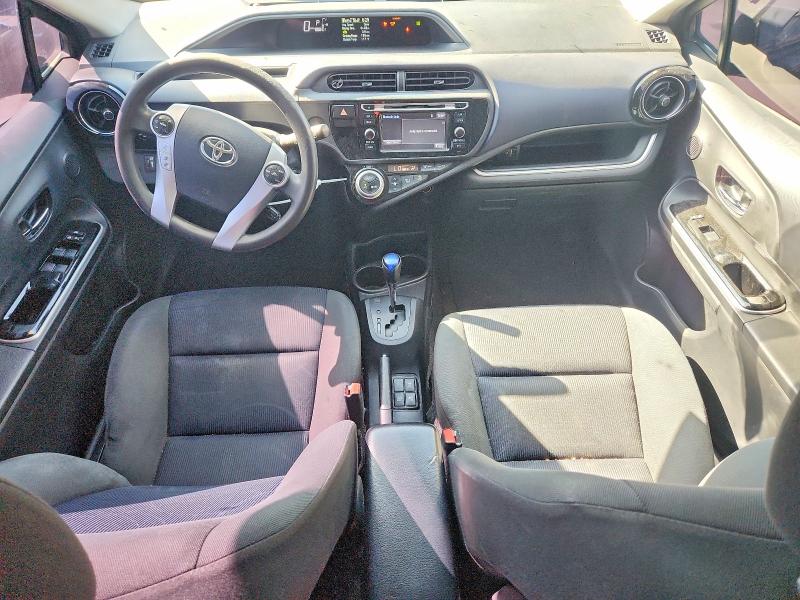Photo 8 from auction – 2015 TOYOTA PRIUS C with VIN JTDKDTB31F1586040