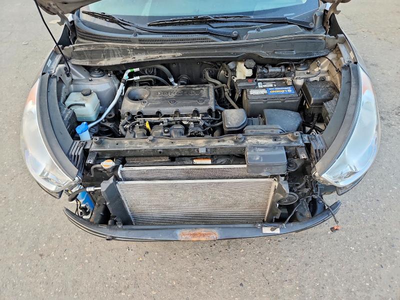 Photo 12 from auction – 2012 HYUNDAI TUCSON with VIN KM8JU3AC3CU500052