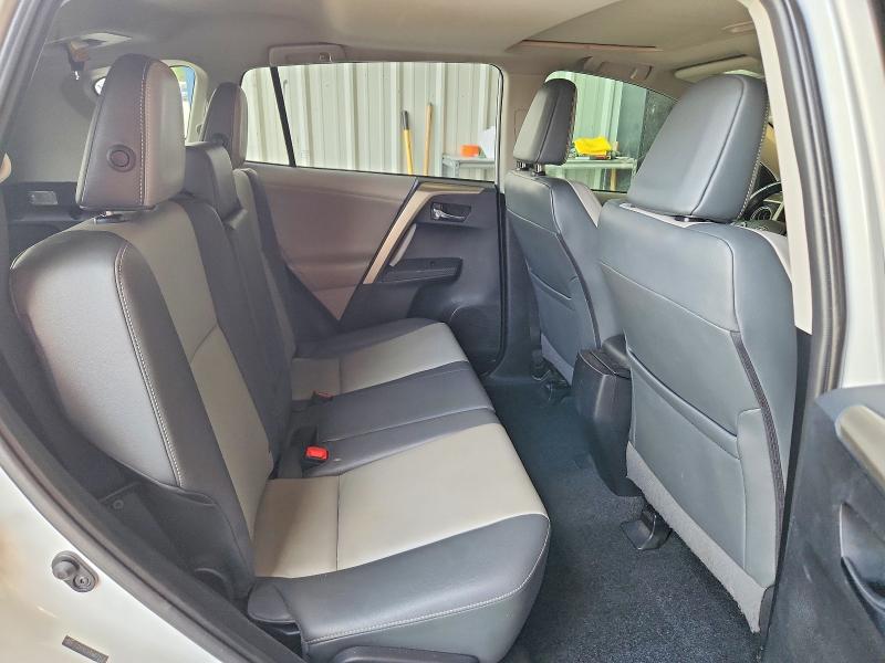 Photo 11 from auction – 2013 TOYOTA RAV4 with VIN 2T3YFREV9DW072505