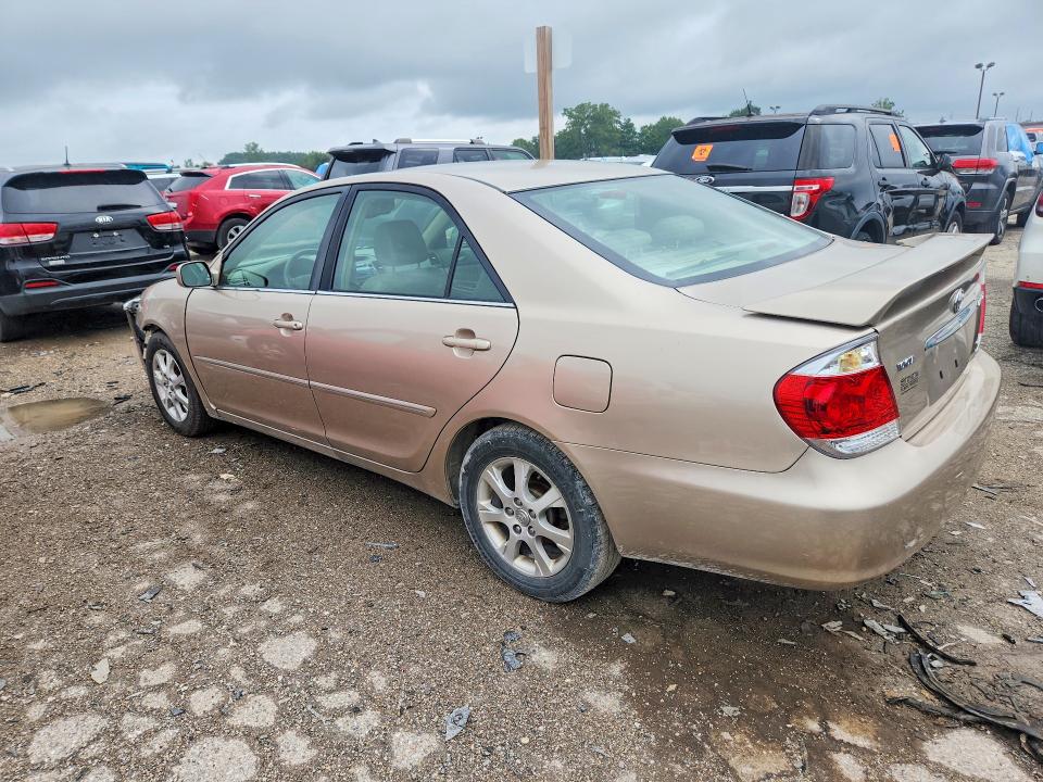 Photo 2 from auction – 2005 TOYOTA CAMRY with VIN 4T1BF30K45U599359