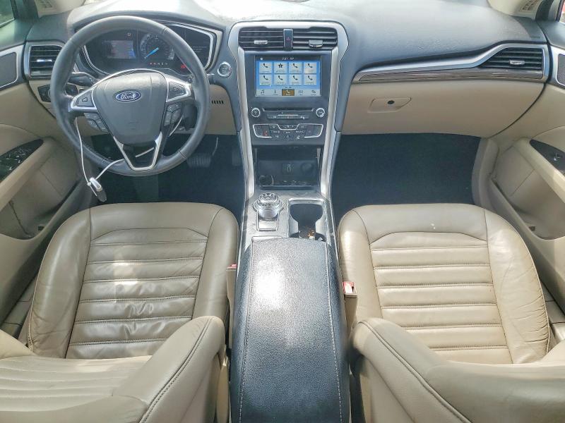 Photo 8 from auction – 2017 FORD FUSION with VIN 3FA6P0HD1HR160905