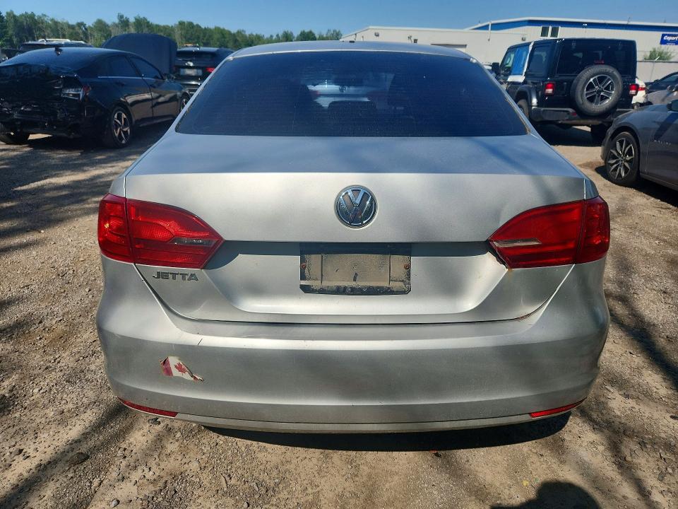 Photo 6 from auction – 2011 VOLKSWAGEN JETTA with VIN 3VW2K7AJ0BM376066