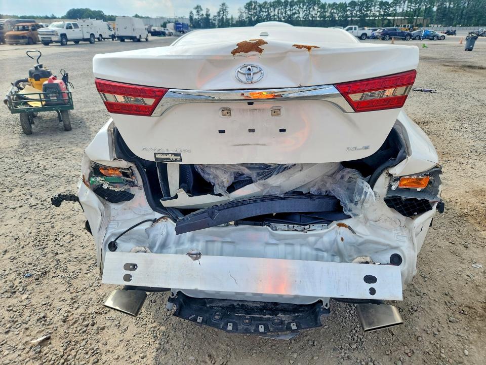 Photo 6 from auction – 2016 TOYOTA AVALON with VIN 4T1BK1EB2GU237834