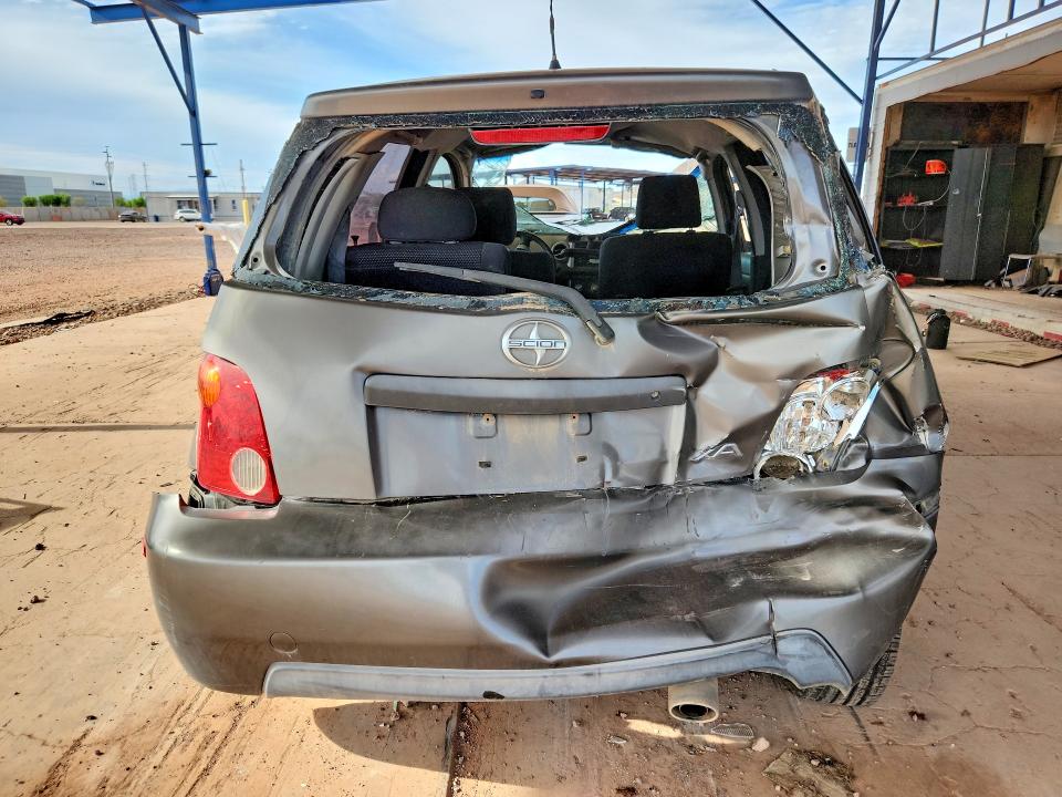 Photo 6 from auction – 2005 SCION XA with VIN JTKKT624250128548