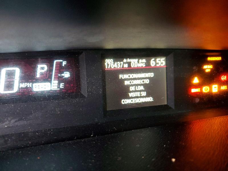 Photo 9 from auction – 2017 TOYOTA PRIUS C with VIN JTDKDTB32H1592495