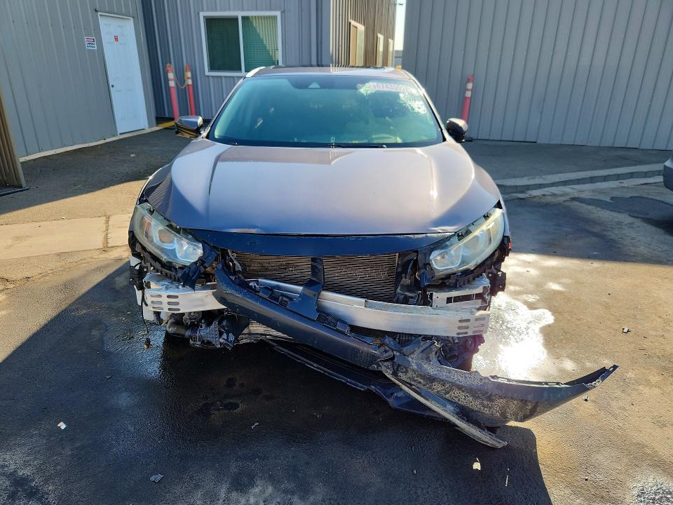 Photo 5 from auction – 2020 HONDA CIVIC with VIN 19XFC1F72LE213877