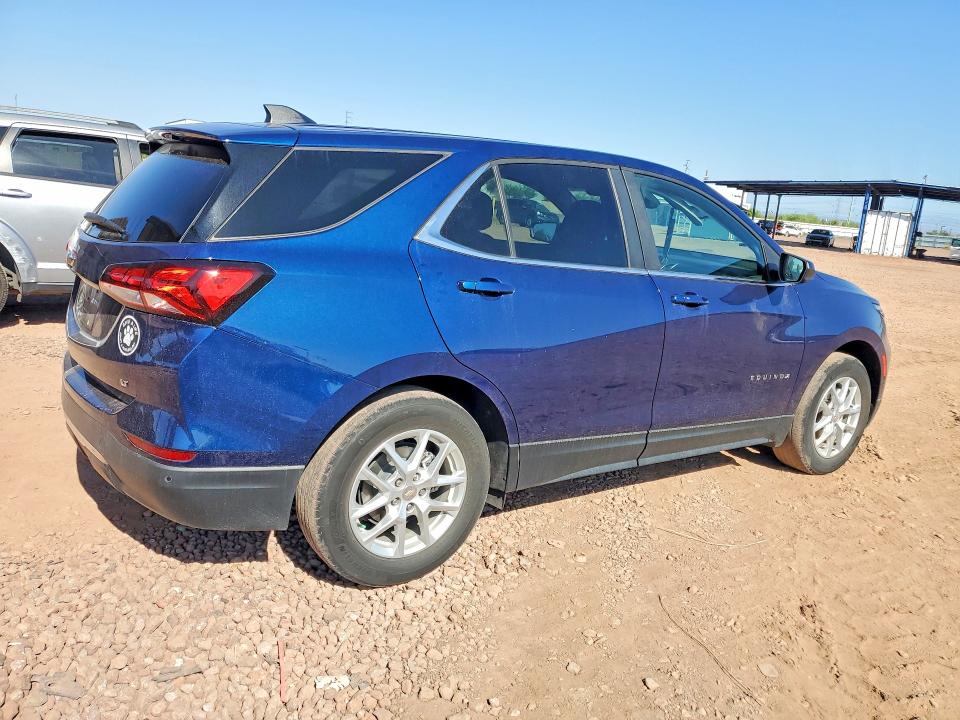 Photo 3 from auction – 2022 CHEVROLET EQUINOX with VIN 3GNAXKEV5NL288986