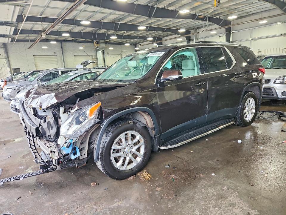 CHEVROLET TRAVERSE 2018 with VIN 1GNERGKW5JJ223479 - Photo from auction