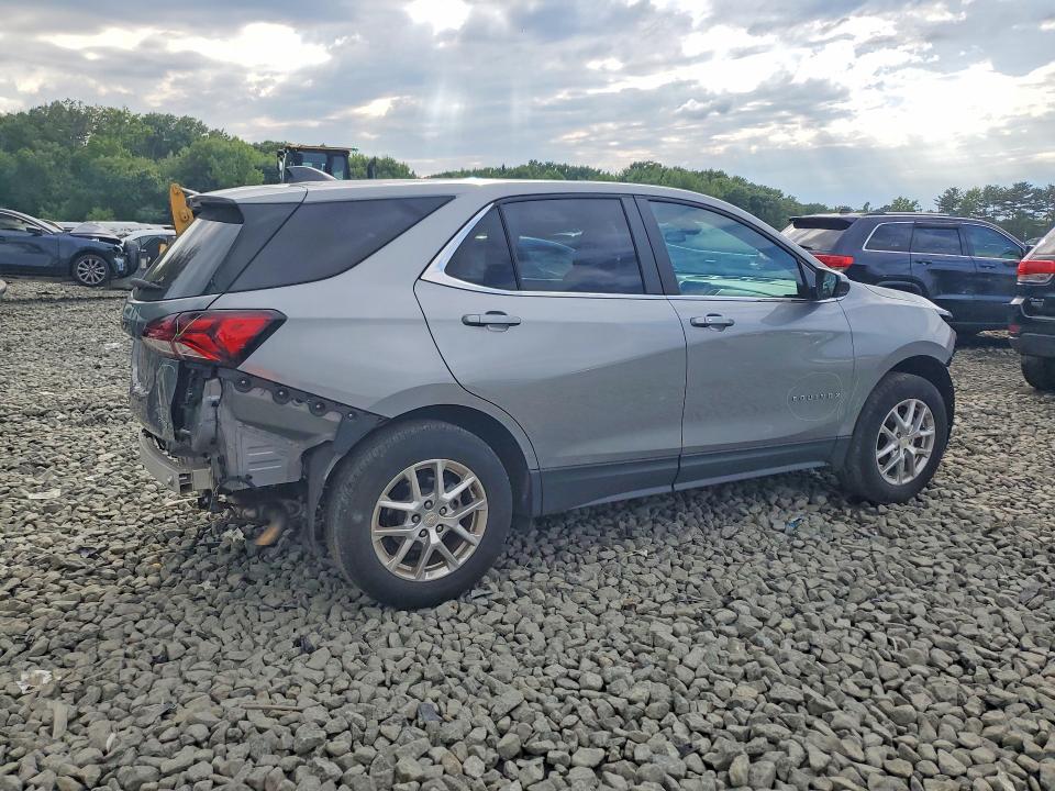 Photo 3 from auction – 2023 CHEVROLET EQUINOX with VIN 3GNAXUEG4PL272763