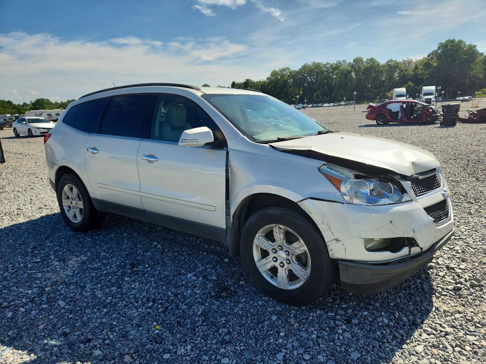 Photo 4 from auction – 2012 CHEVROLET TRAVERSE with VIN 1GNKRJED3CJ361552