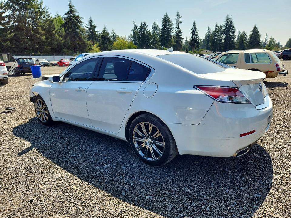 Foto 2 de la subasta – 2014 ACURA TL con VIN 19UUA8F39EA007014