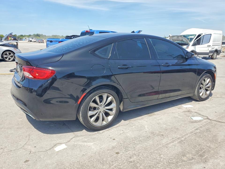 Photo 3 from auction – 2015 CHRYSLER 200 with VIN 1C3CCCBB1FN737020
